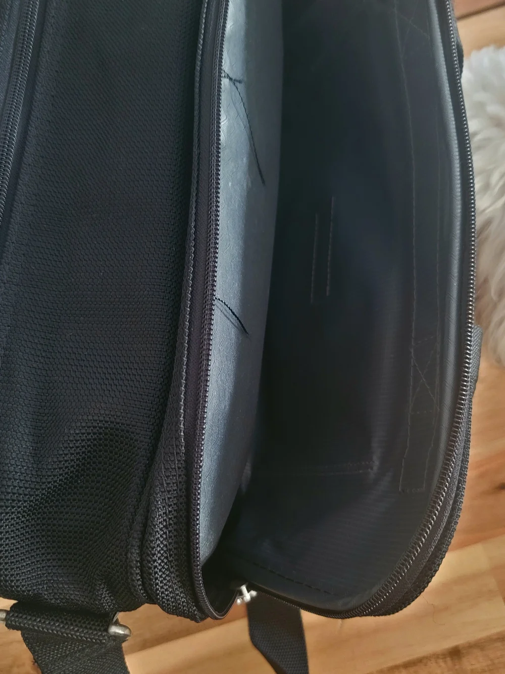 Atlantic Carry-on Travel Bag-Folder Overnight Bag Luggage w/Shoulder Strap